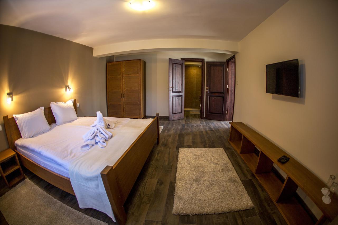 Red House Villa Копривщица Екстериор снимка