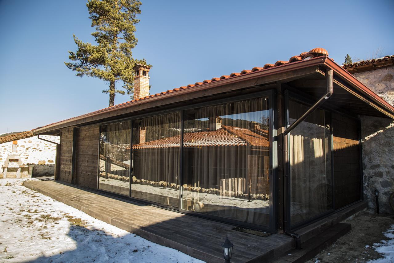 Red House Villa Копривщица Екстериор снимка